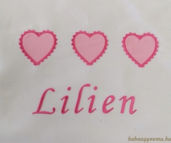 Egyedi hímzések képe