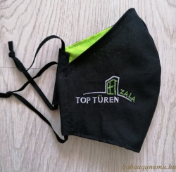 Hímzett szájmaszk képe